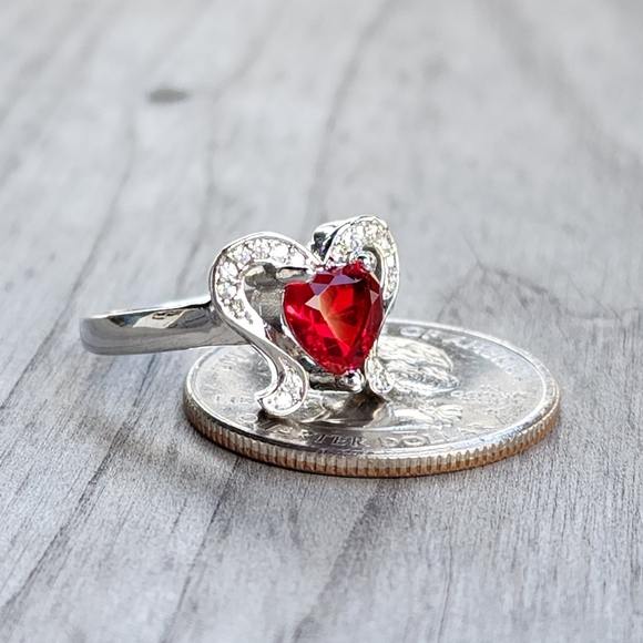 New 925 Sterling Silver Ruby Heart White Topaz Angel Wings Size 6.5 Ladies Ring - Picture 2 of 10